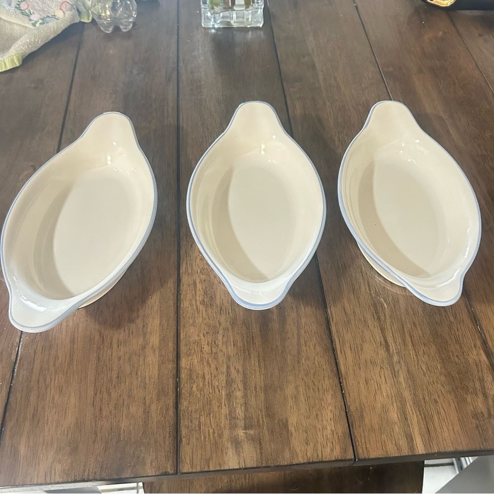 Pfaltzgraff Juniper oval Set of‎ Three Elegant Oval Dishes white off
